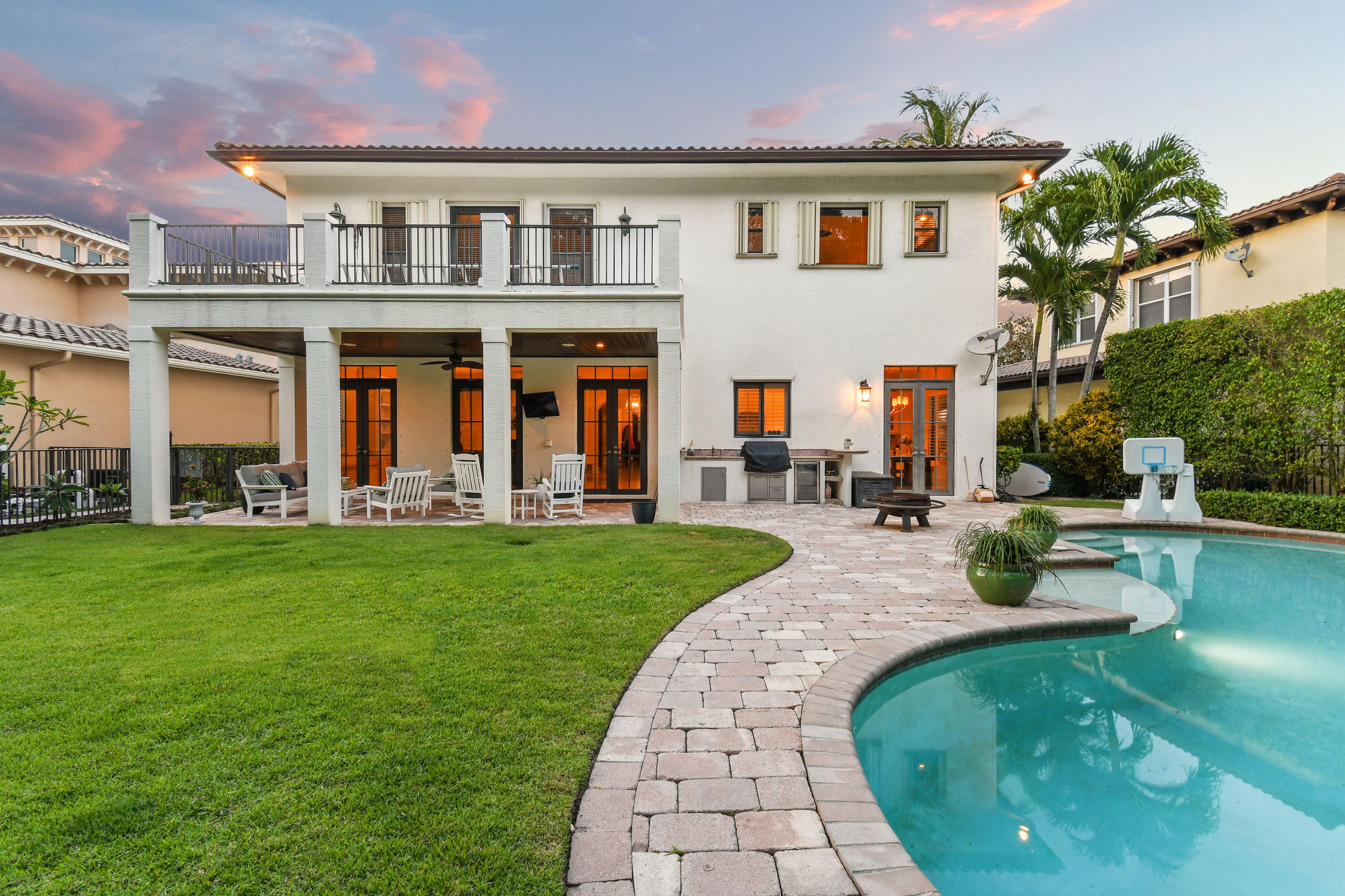 140 Segovia Way Jupiter, FL 33458 - Photo 54 of 62 140SegoviaWayTwilights(3)