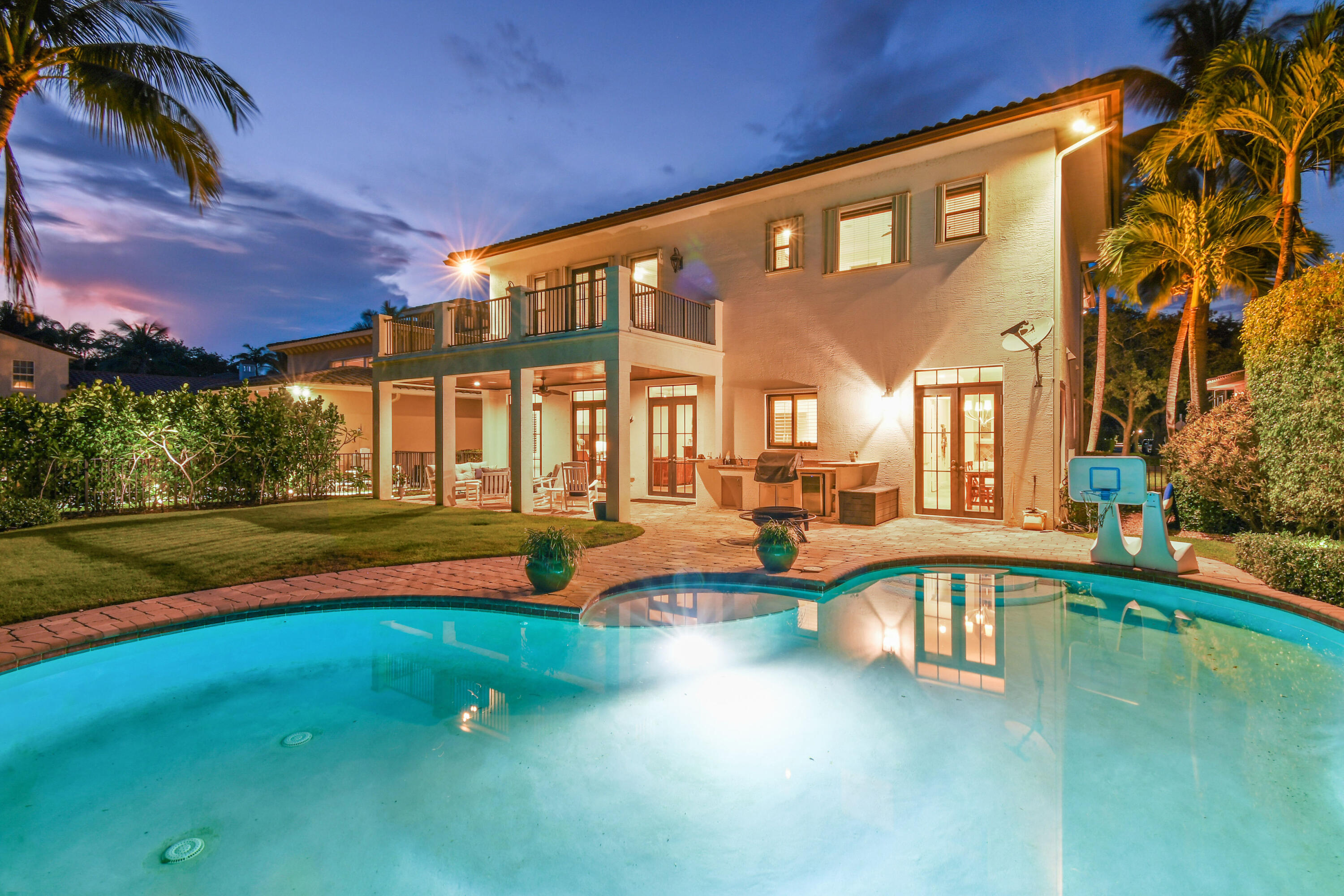 140 Segovia Way Jupiter, FL 33458 - Photo 62 of 62 140SegoviaWayTwilights(32)