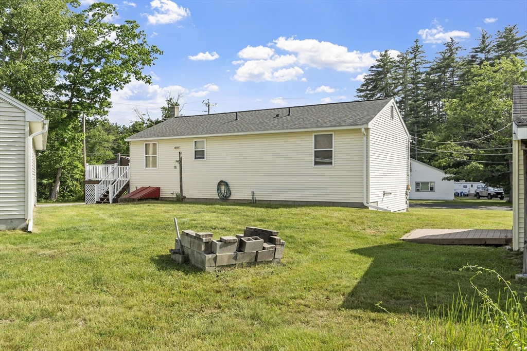 31 Brookside Road Orange, MA 01364 - Photo 12 of 41