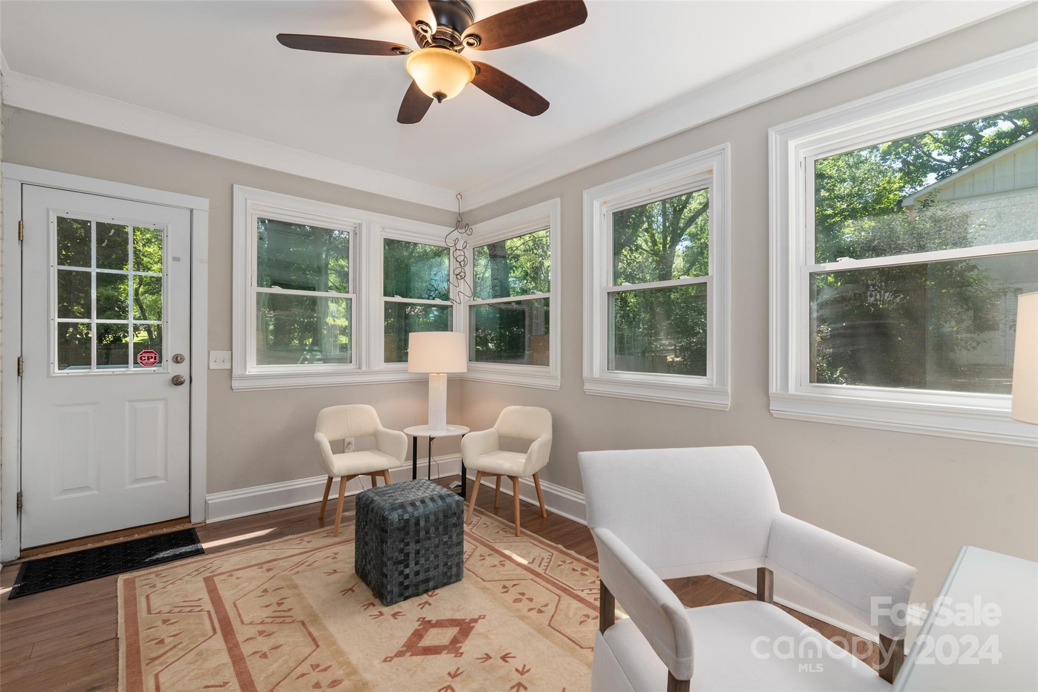 4327 Castleton Road Charlotte, NC 28211 - Photo 12 of 38 Gallery Image 12
