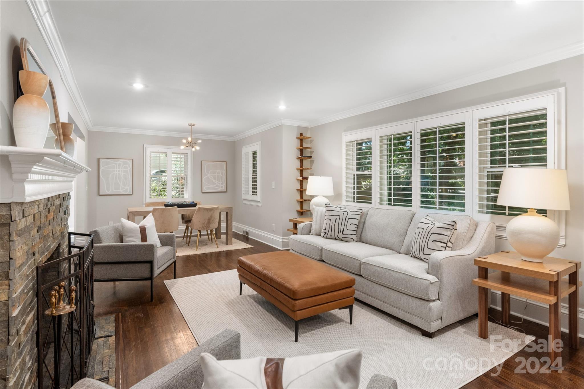 4327 Castleton Road Charlotte, NC 28211 - Photo 3 of 38 Gallery Image 3