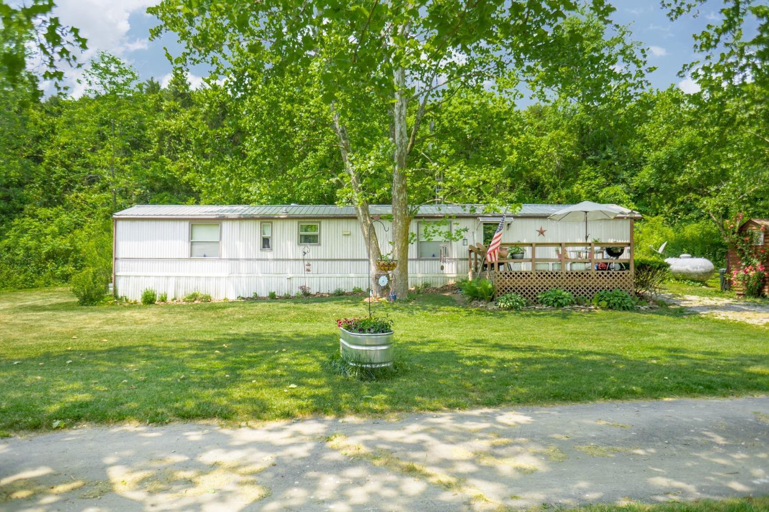 99 Ripley Pike Manchester, OH 45144 - Photo 2 of 35