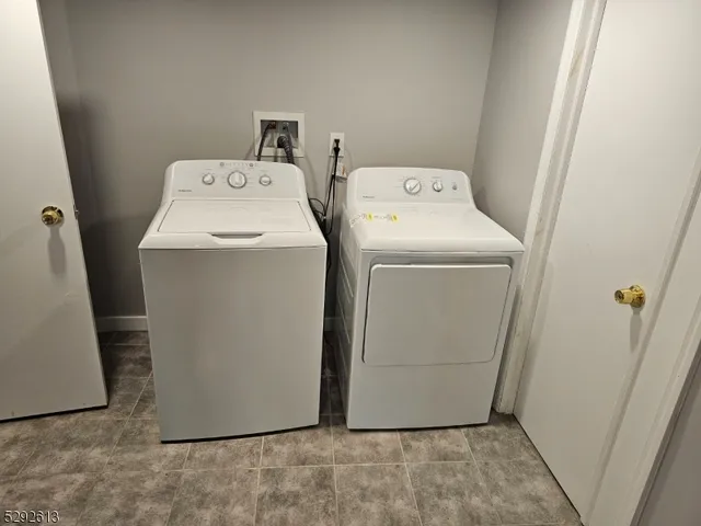 $3,500 | 310 Essex Street, Unit 1, Millburn, NJ 07041