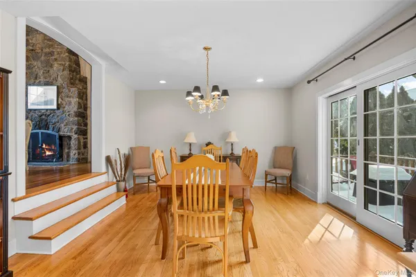 $1,049,000 | 206 Knollwood Avenue, Mamaroneck, NY 10543