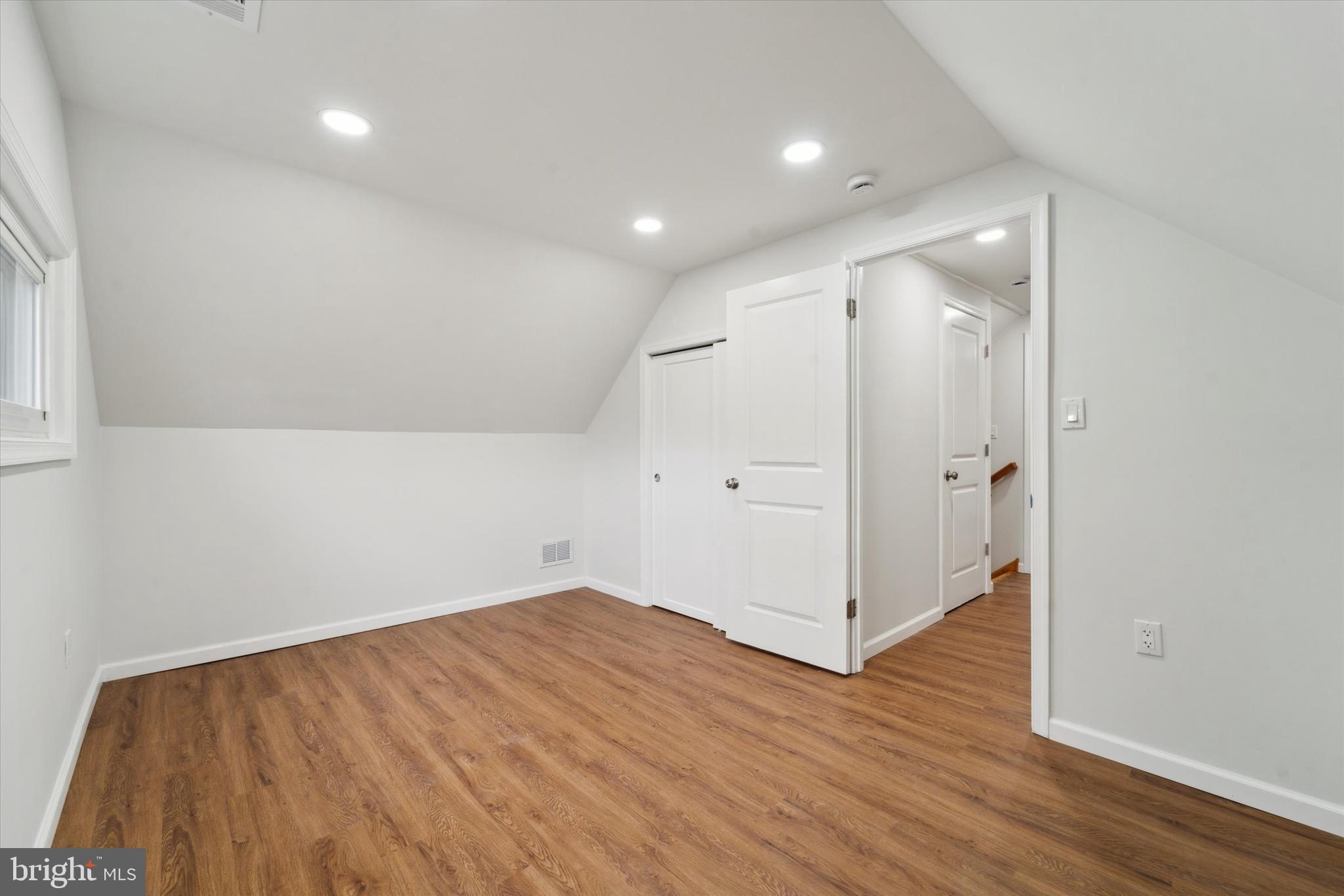 43 Geranium Road Levittown, PA 19057 - Photo 24 of 35