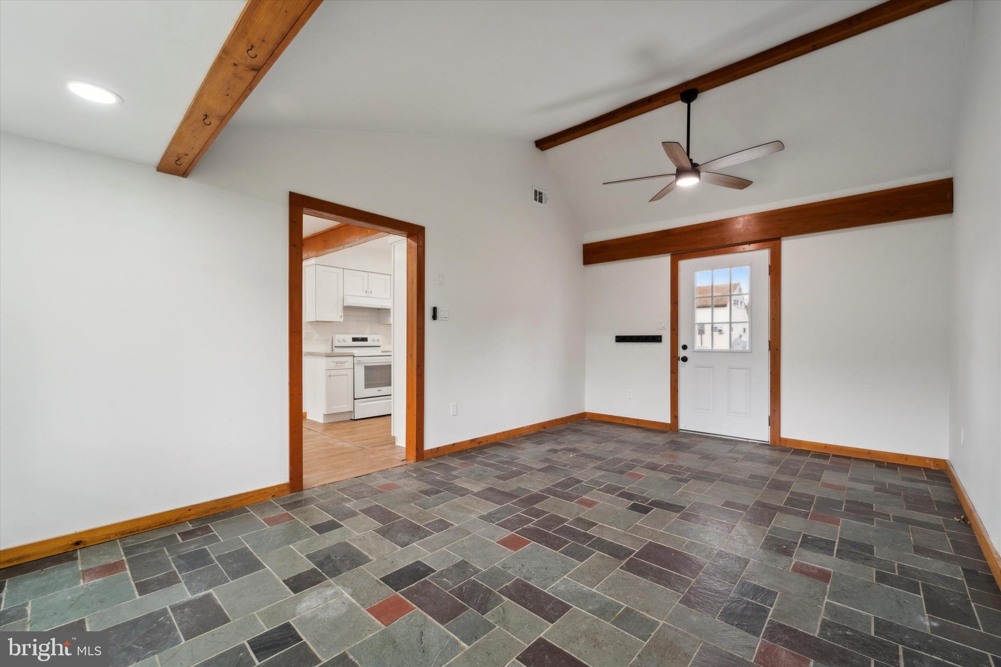 43 Geranium Road Levittown, PA 19057 - Photo 6 of 35