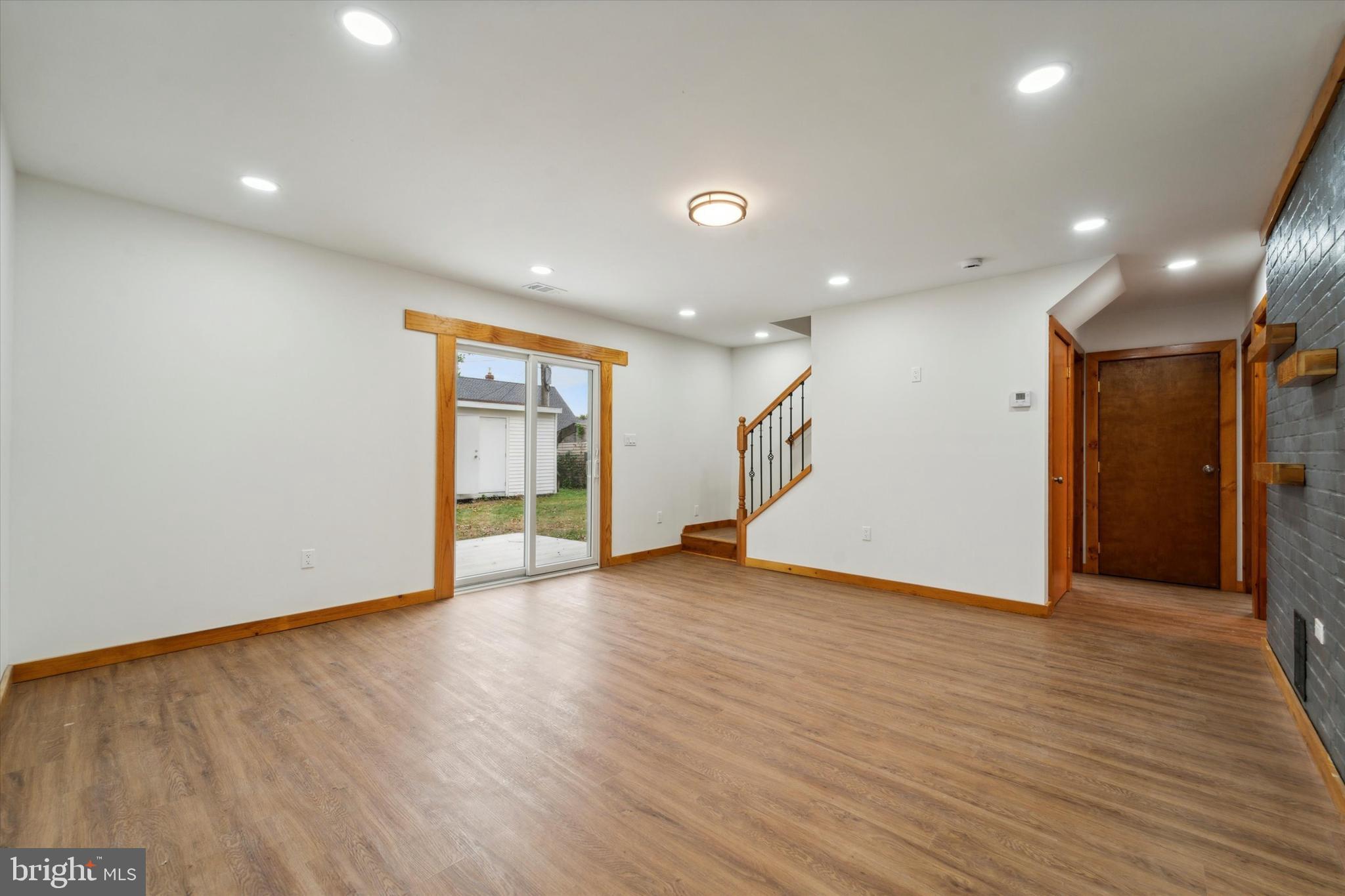 43 Geranium Road Levittown, PA 19057 - Photo 10 of 35