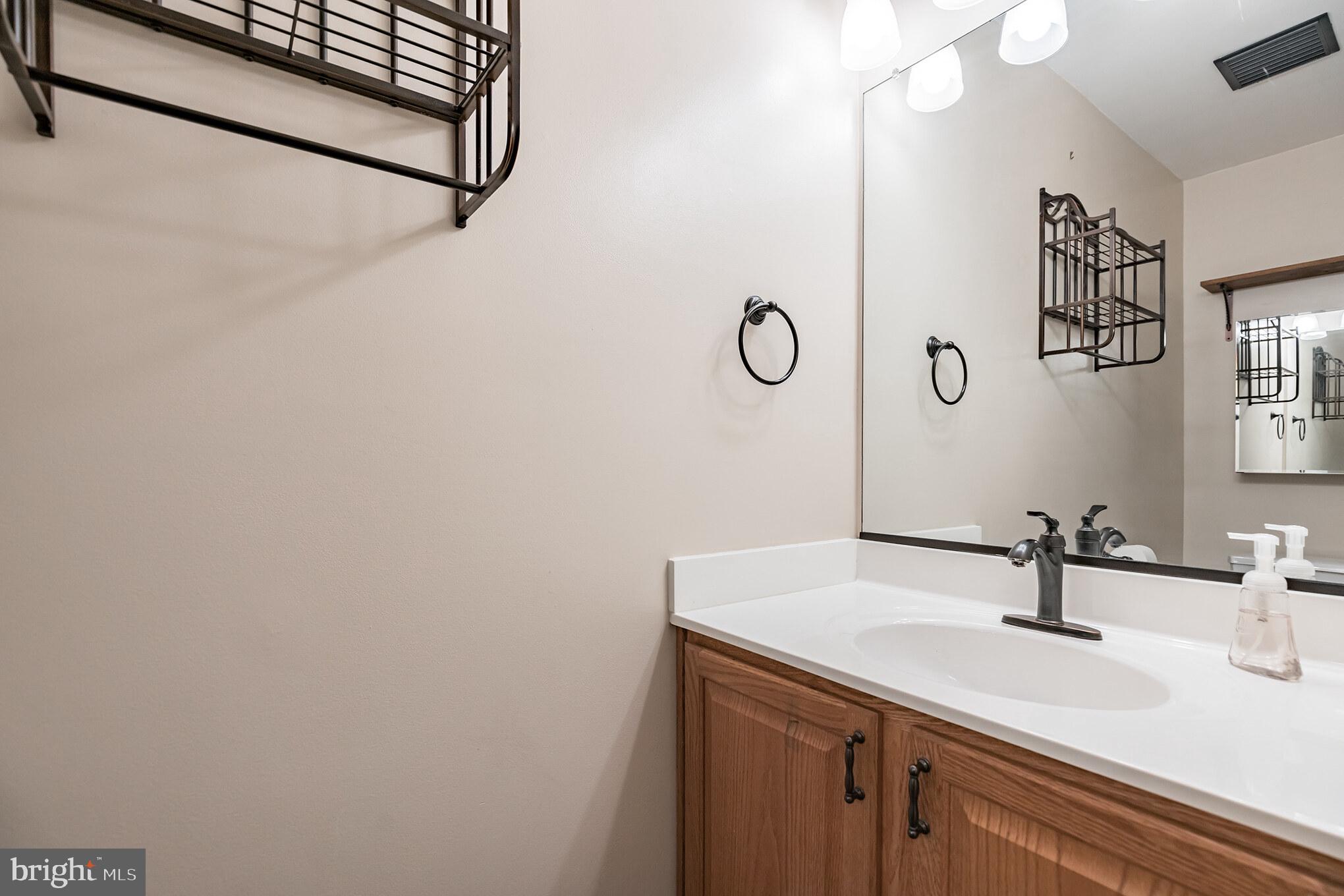655 Mesquite Trail Lusby, MD 20657 - Photo 10 of 38