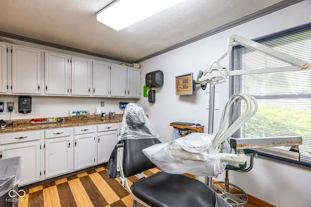 $418,000 | 2811 East 46th Street, Indianapolis, IN 46205