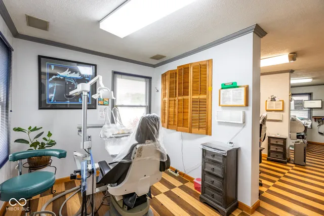 $418,000 | 2811 East 46th Street, Indianapolis, IN 46205