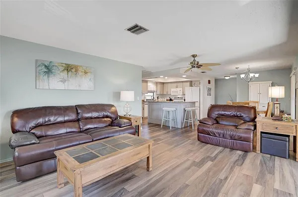 $1,300 | 1697 Northampton Street, Unit 1699D, Venice, FL 34293