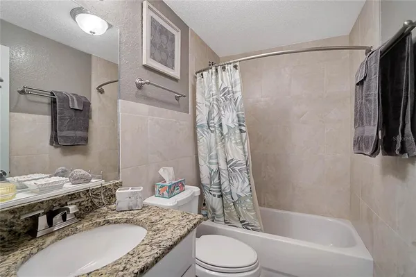 $1,300 | 1697 Northampton Street, Unit 1699D, Venice, FL 34293