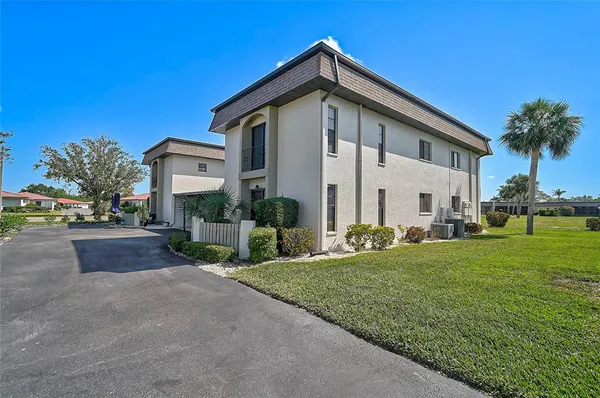 $1,300 | 1697 Northampton Street, Unit 1699D, Venice, FL 34293