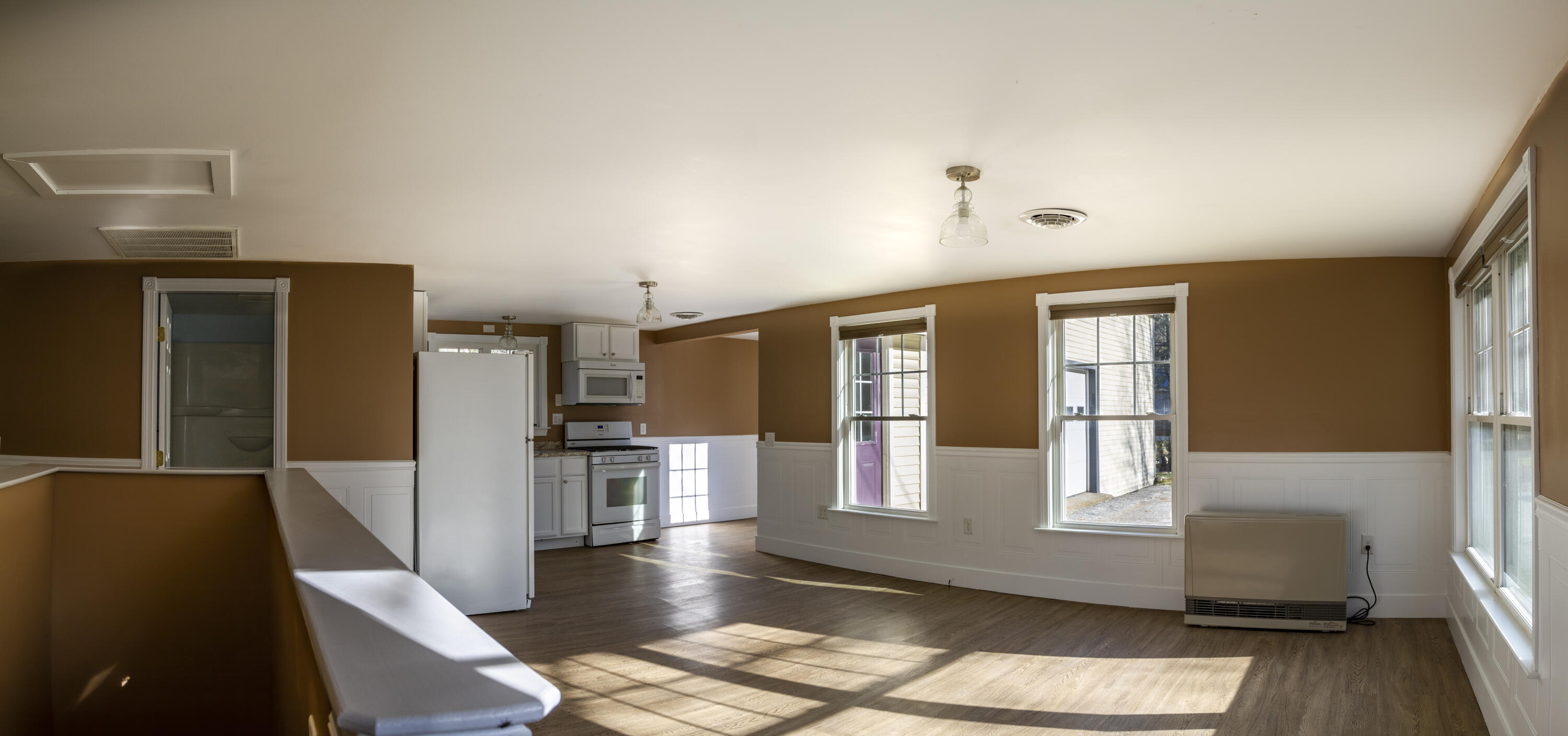 52 Hebron Road South Paris, ME 04281 - Photo 7 of 22 52 Hebron.Dining1