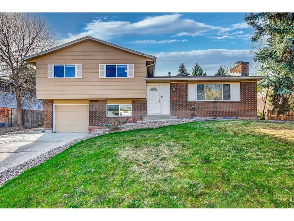 $569,000 | 1432 South Bowen Street, Longmont, CO 80501