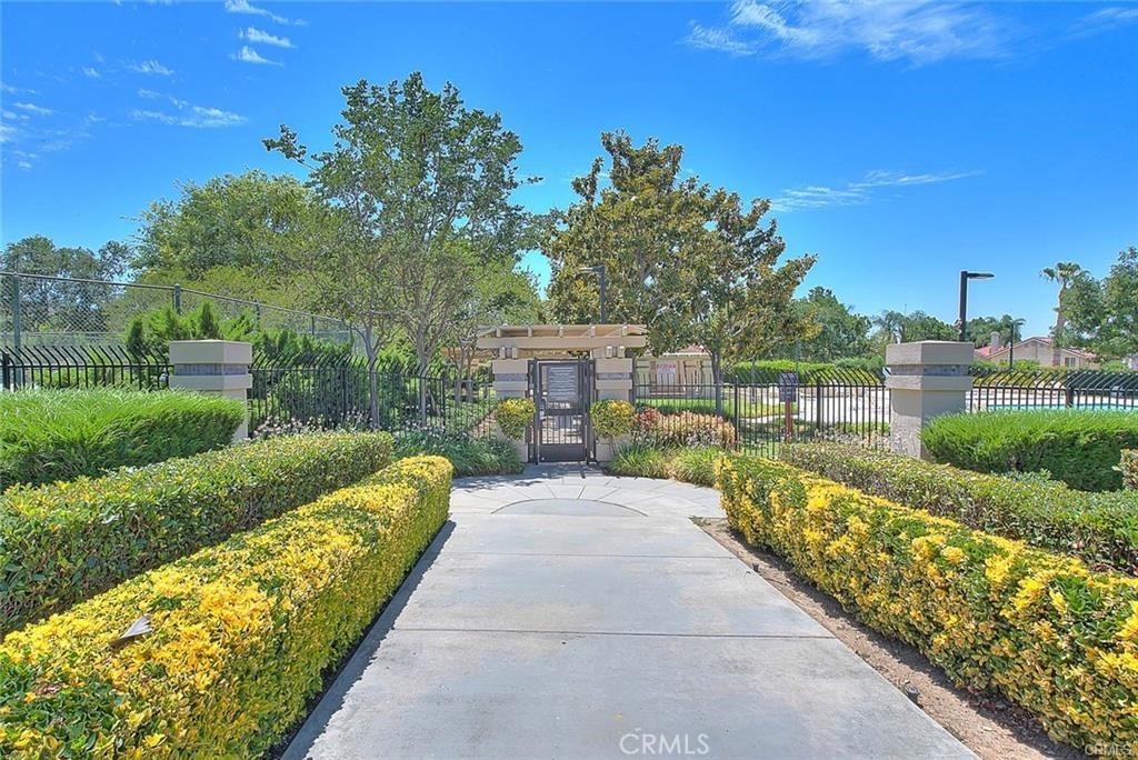 13001 August Circle Riverside, CA 92503 - Photo 37 of 37 a view of a garden with a fountain