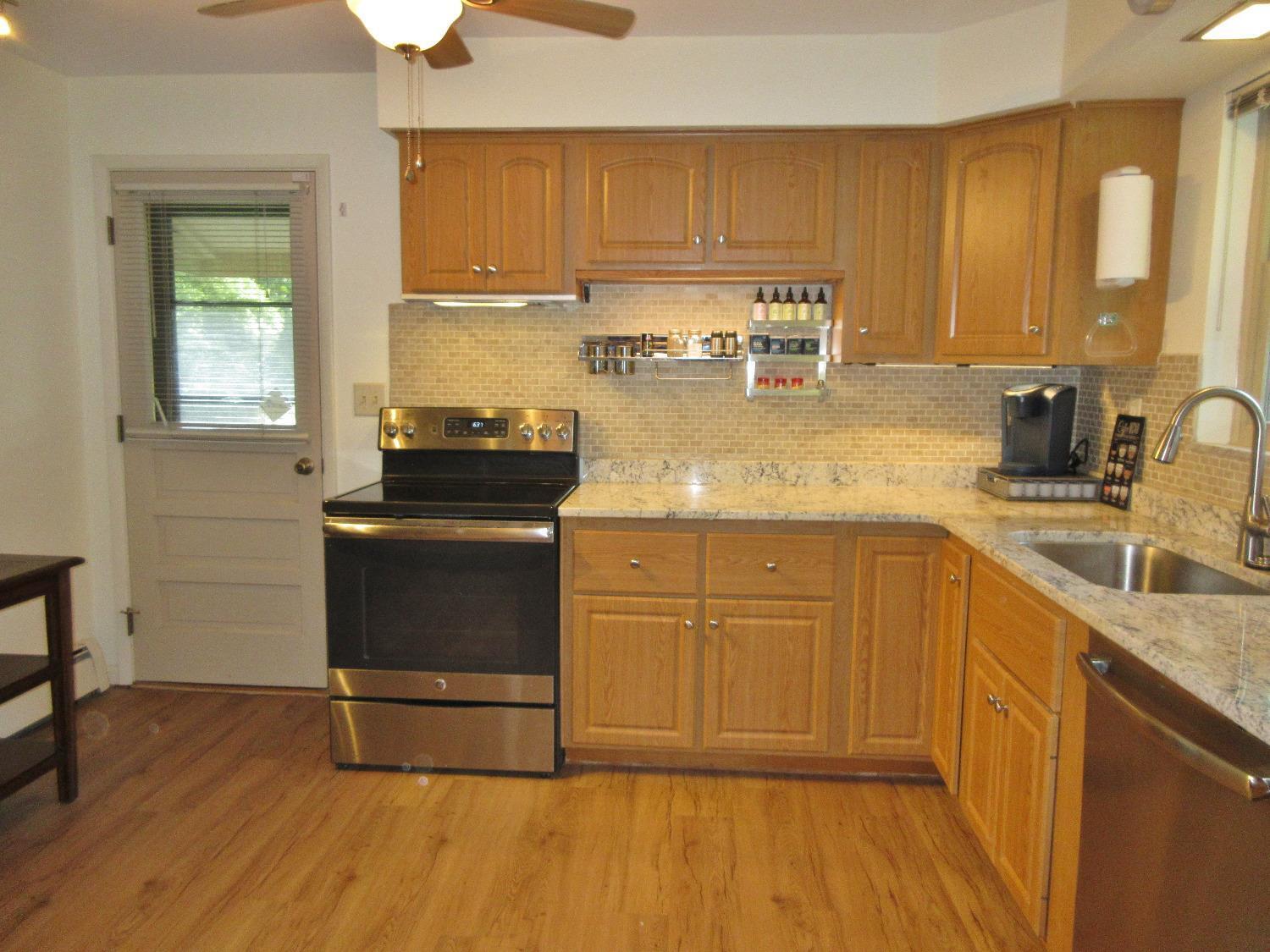 5866 Lawrence Road Cincinnati, OH 45248 - Photo 19 of 47