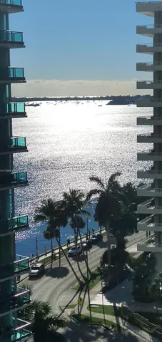 $3,850 | 1300 Brickell Bay Drive, Unit 1107, Miami, FL 33131