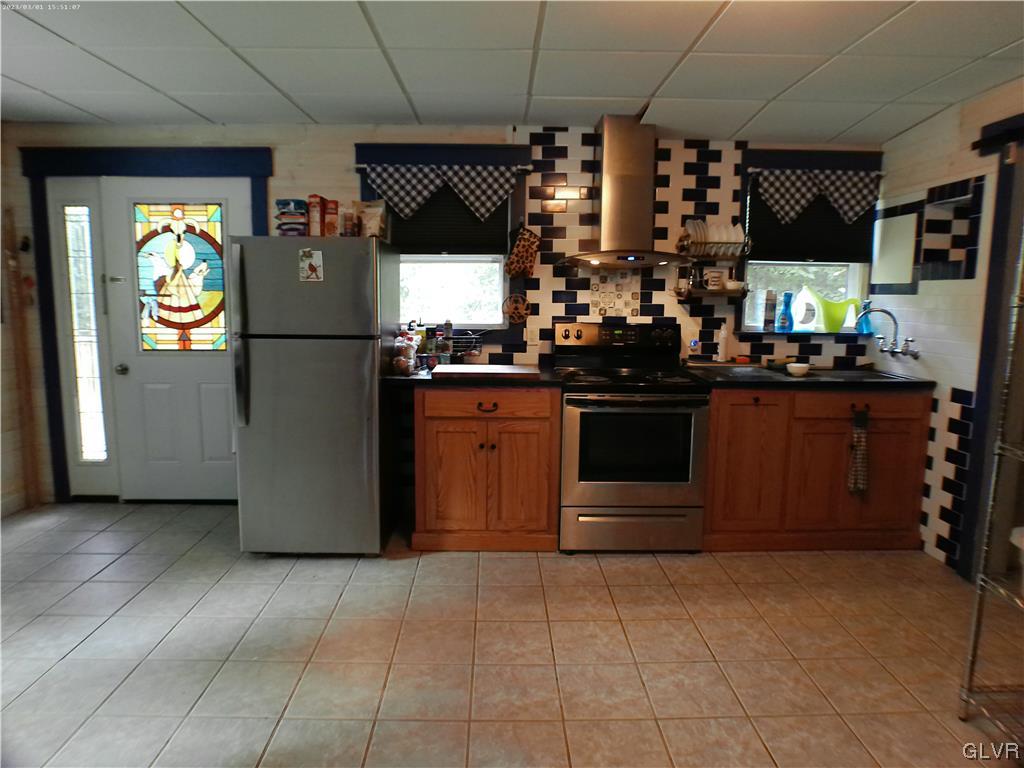 155 Landis Store Road Boyertown, PA 19512 - Photo 34 of 49 CARRIAGE HOUSE KITCHEN