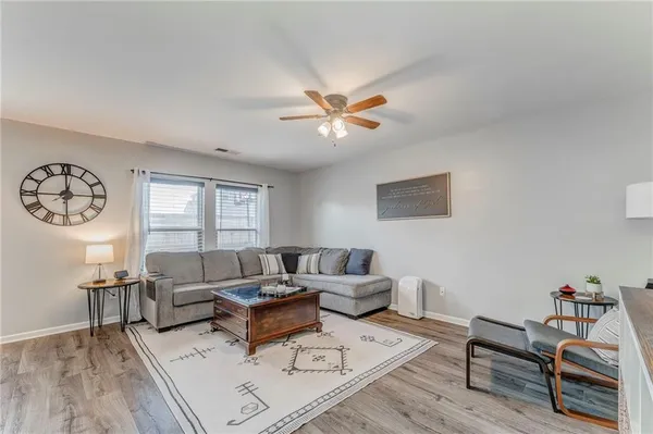 $321,900 | 803 Riverside Drive, Calhoun, GA 30701