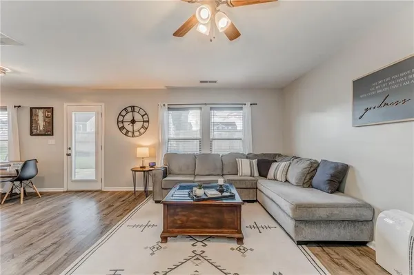 $321,900 | 803 Riverside Drive, Calhoun, GA 30701