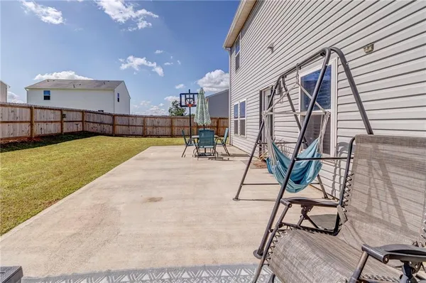 $321,900 | 803 Riverside Drive, Calhoun, GA 30701