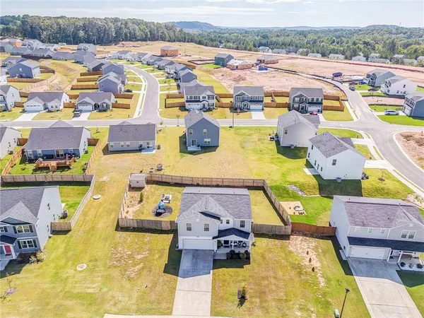 $321,900 | 803 Riverside Drive, Calhoun, GA 30701