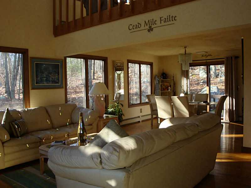 8 Red Coach Road Coventry, RI 02816 - Photo 6 of 24 Living Room.