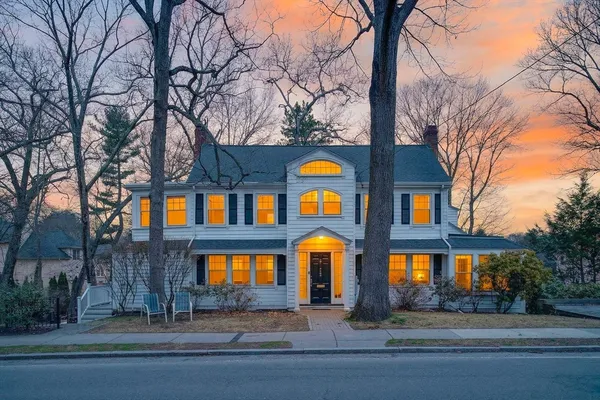 $1,800,000 | 575 Chestnut Street, Newton, MA 02468