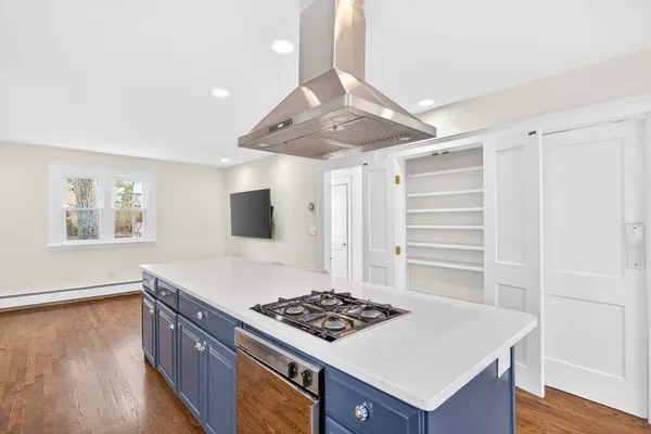 $1,800,000 | 575 Chestnut Street, Newton, MA 02468