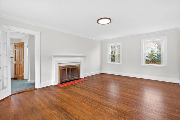 $1,800,000 | 575 Chestnut Street, Newton, MA 02468