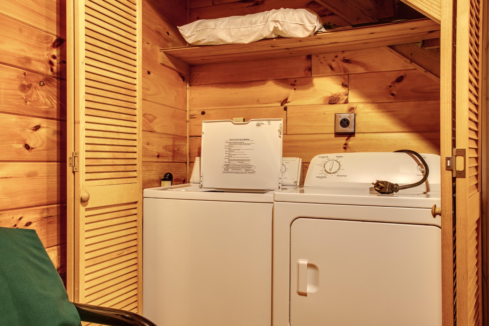 2036 Ridge Road, Unit SUITE 6 Pigeon Forge, TN 37863 - Photo 18 of 29 a utility room with dryer and washer