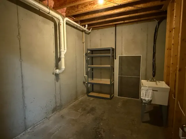 $419,900 | 4860 North October Drive, Bloomington, IN 47404