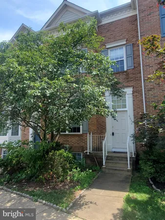 $3,300 | 6030 Lincolnia Road, Alexandria, VA 22312