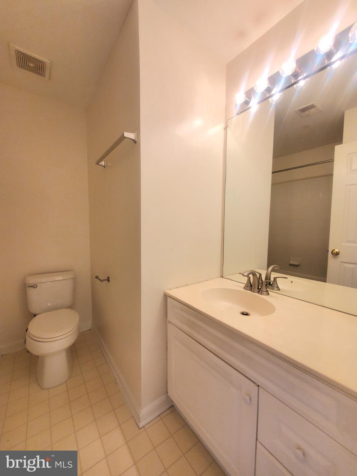6030 Lincolnia Road Alexandria, VA 22312 - Photo 17 of 38