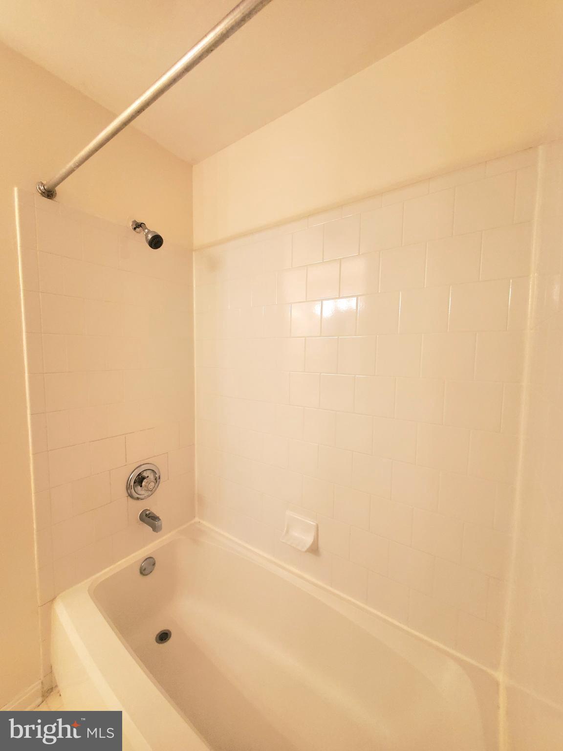 6030 Lincolnia Road Alexandria, VA 22312 - Photo 18 of 38