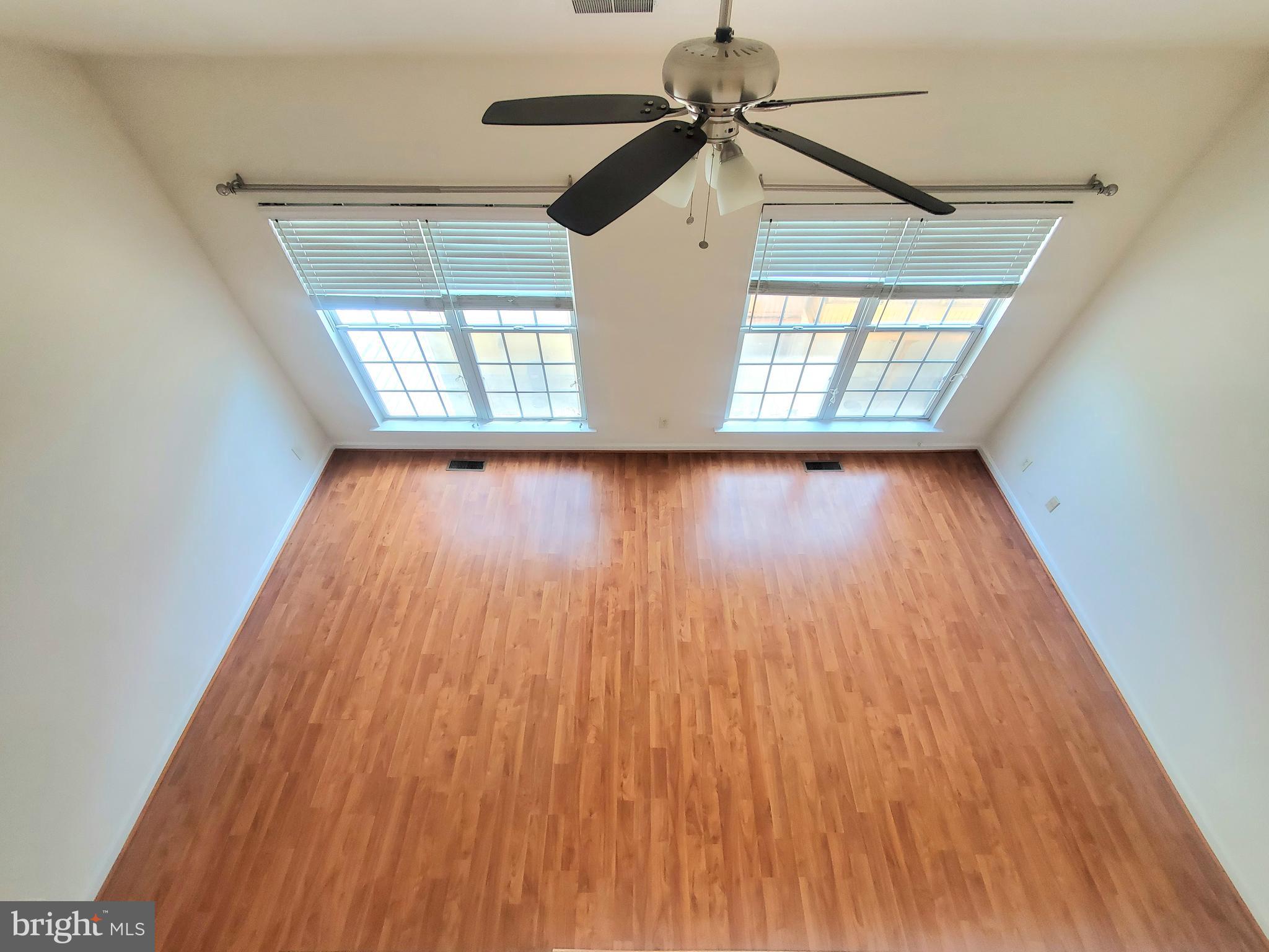 6030 Lincolnia Road Alexandria, VA 22312 - Photo 22 of 38