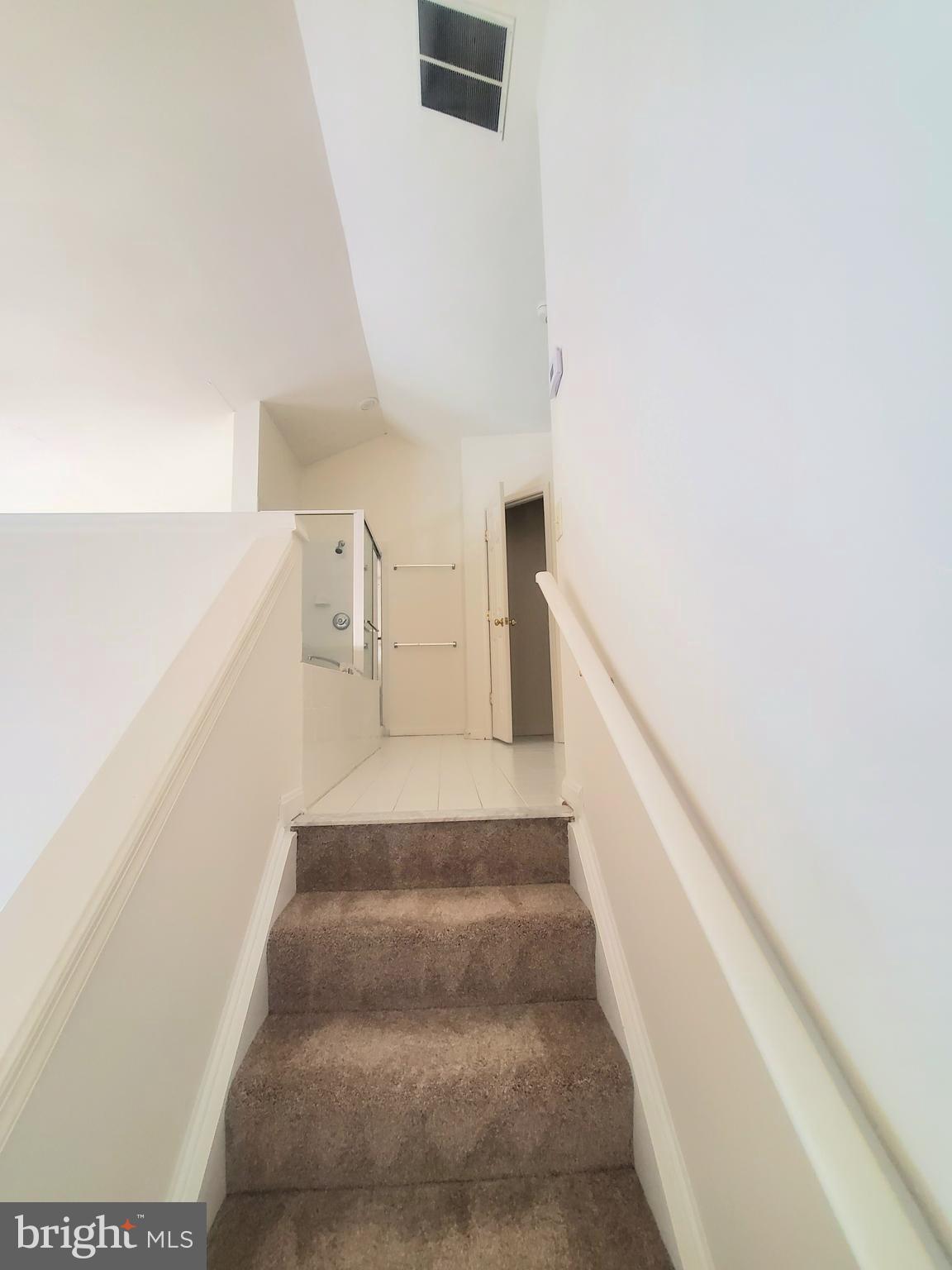 6030 Lincolnia Road Alexandria, VA 22312 - Photo 23 of 38