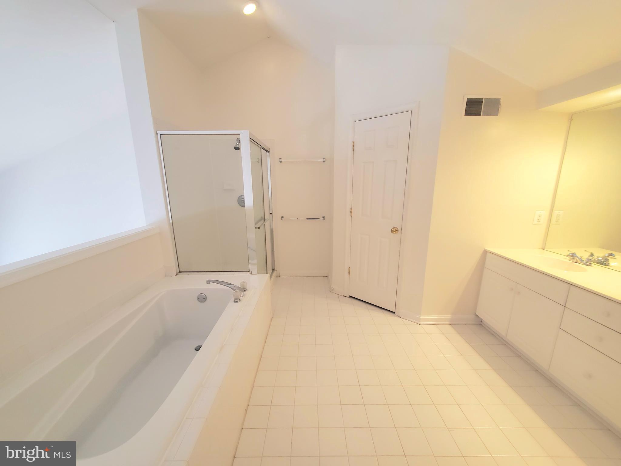 6030 Lincolnia Road Alexandria, VA 22312 - Photo 25 of 38