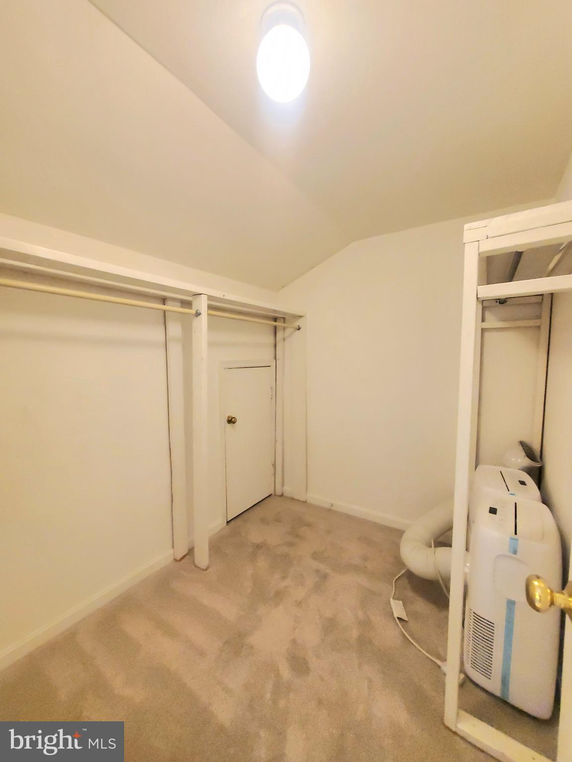 6030 Lincolnia Road Alexandria, VA 22312 - Photo 29 of 38