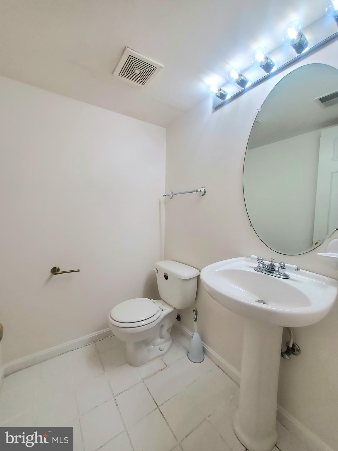 6030 Lincolnia Road Alexandria, VA 22312 - Photo 32 of 38