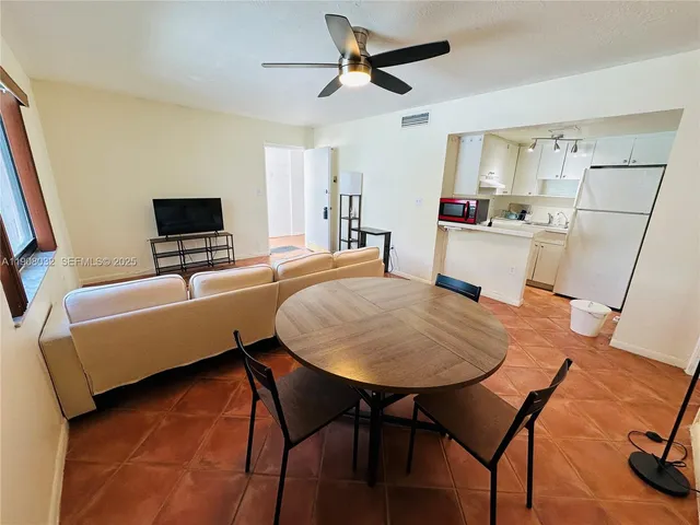 $1,995 | 619 Euclid Avenue, Unit 3A, Miami Beach, FL 33139