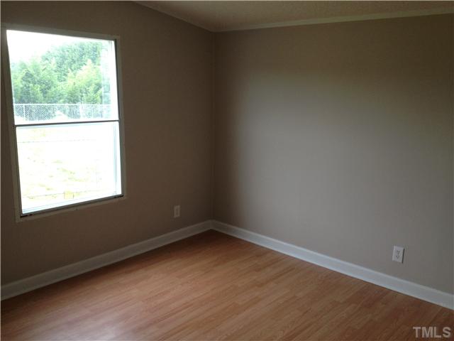606 Huff Road Roxboro, NC 27574 - Photo 6 of 15