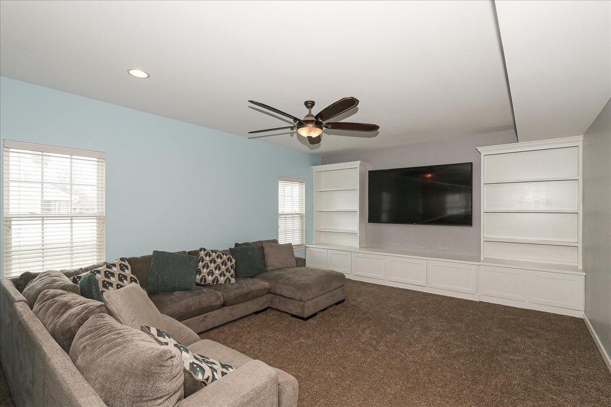 16602 Lewood Drive Plainfield, IL 60586 - Photo 18 of 43