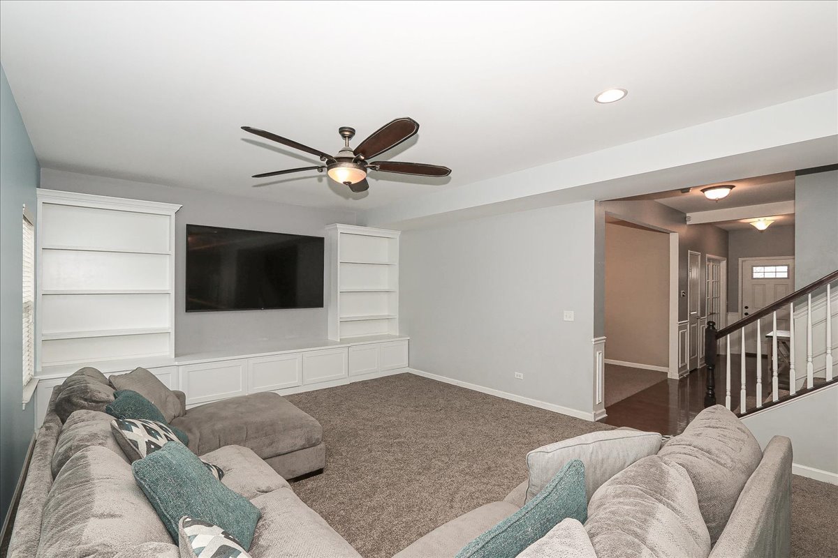 16602 Lewood Drive Plainfield, IL 60586 - Photo 21 of 43