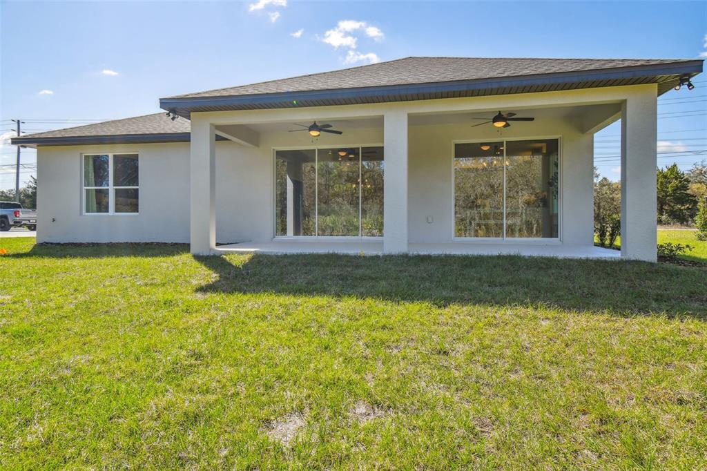 12125 Finch Road Weeki Wachee, FL 34614 - Photo 35 of 38 Photo from model home