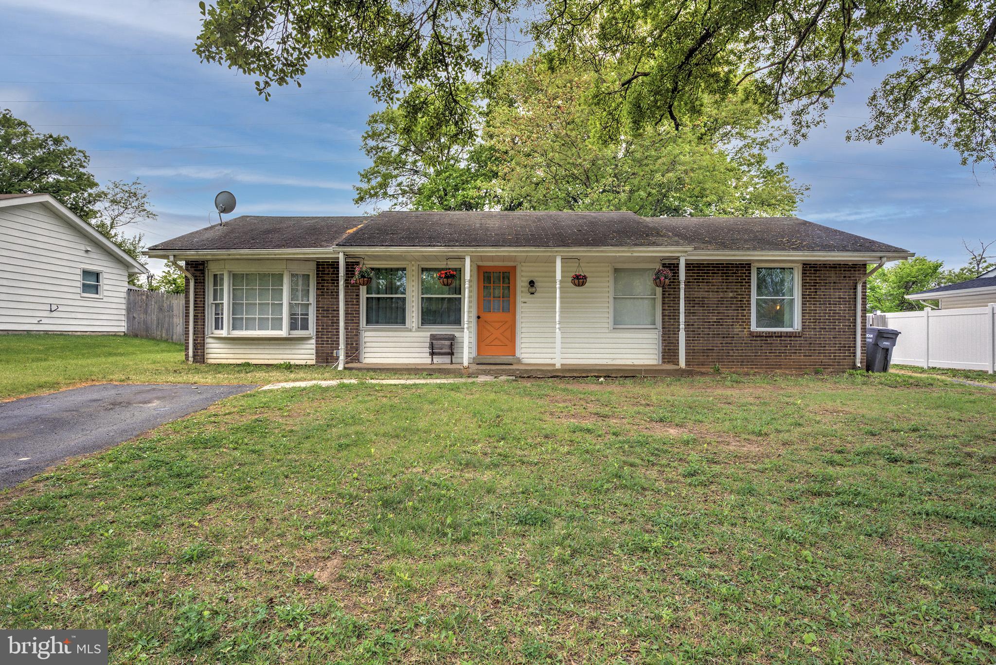 402 Williamsburg Road