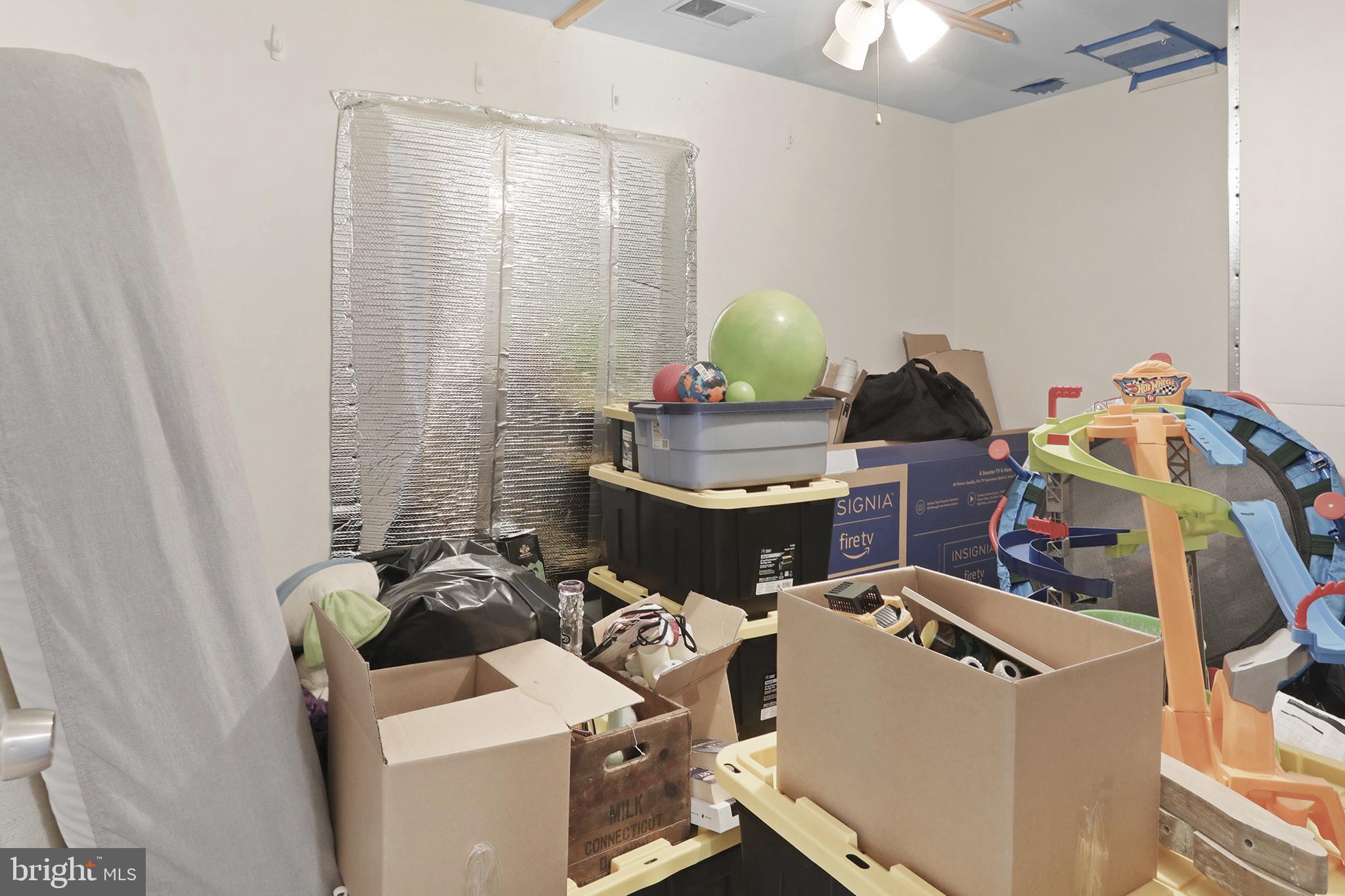 402 Williamsburg Road Sterling, VA 20164 - Photo 24 of 28 2 bedroom