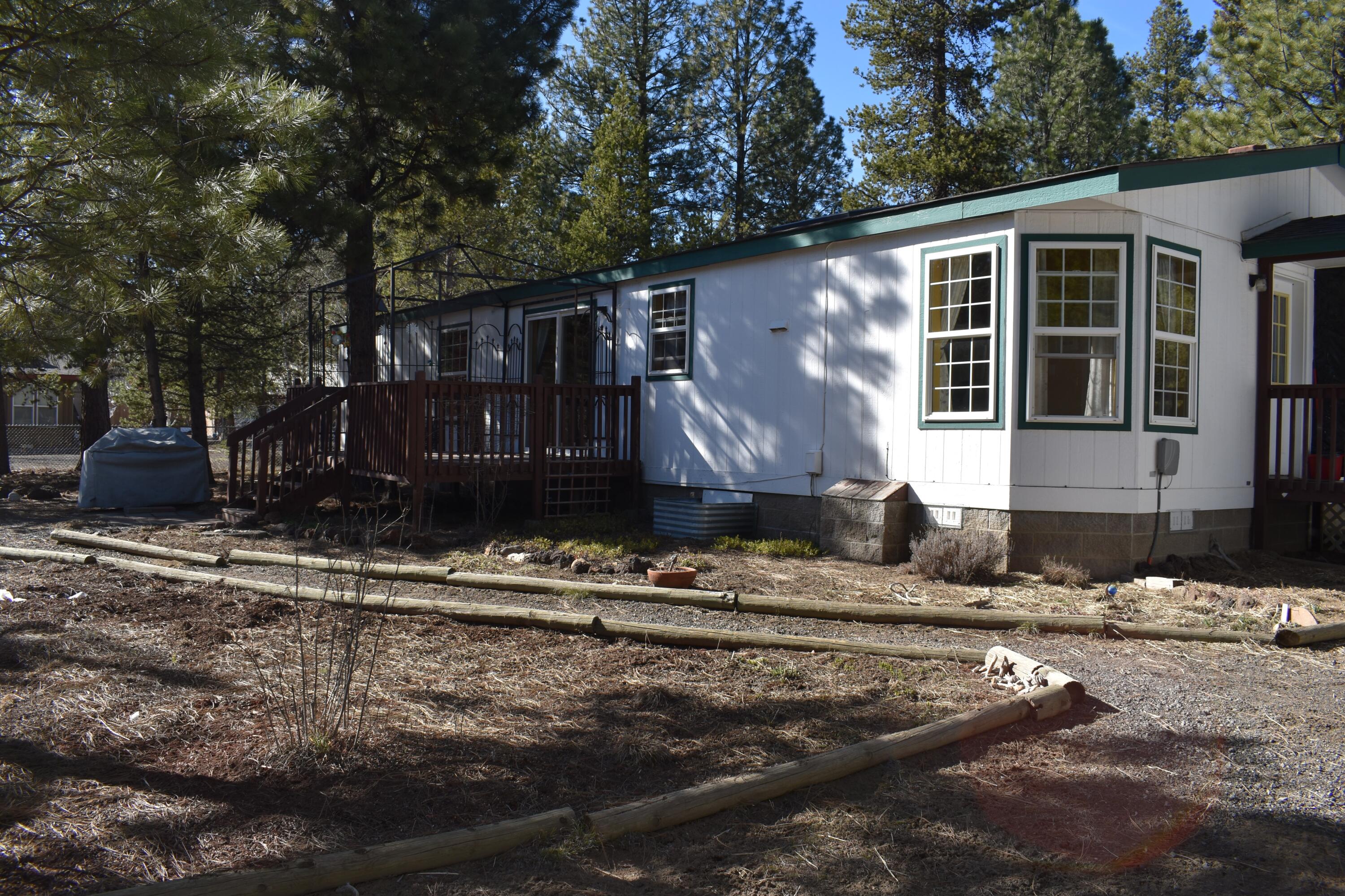 15985 Dawn Road La Pine, OR 97739 - Photo 56 of 63 Back of Home