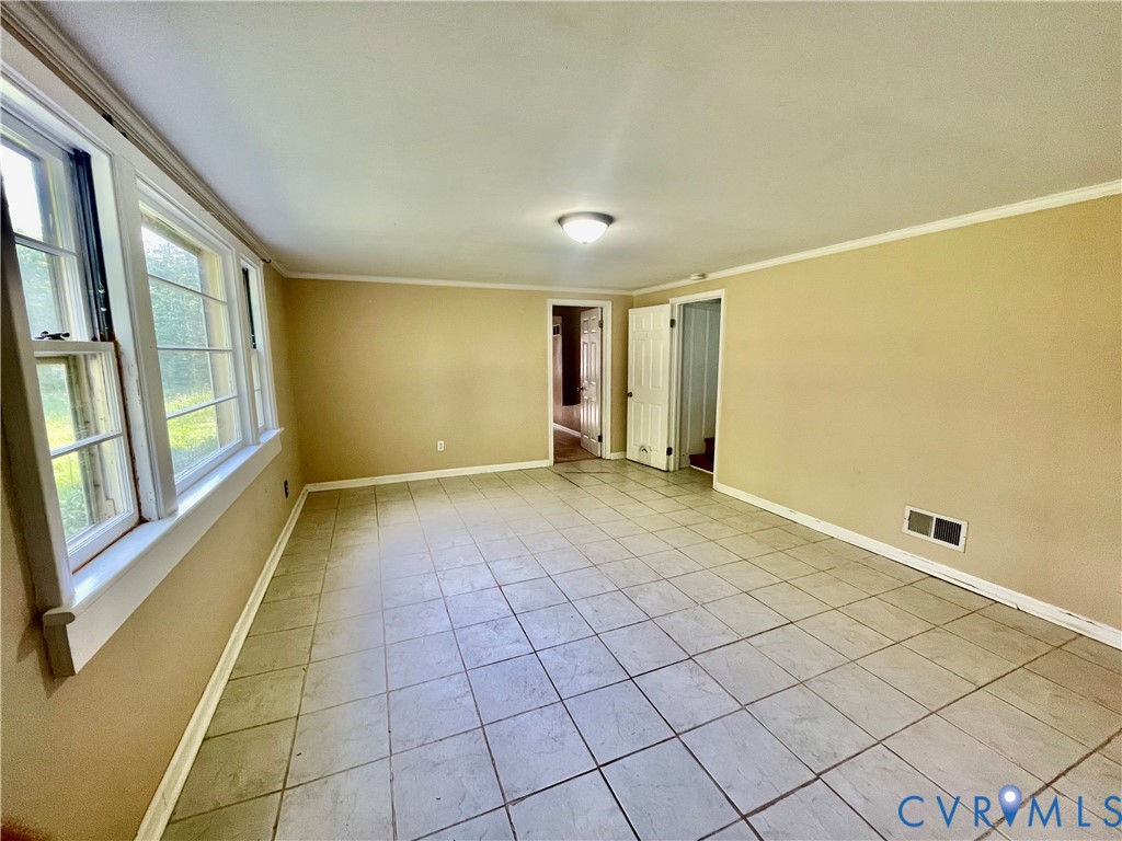 2306 Larkwood Road Henrico, VA 23294 - Photo 9 of 12 Downstairs